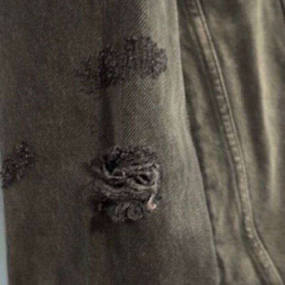 Free People Distressed Jean Jacket * XL * We The Free - Picture 8 of 13